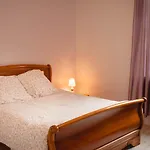 Domaine Prive Pour 28 Personnes Avec Piscine Chauffee * Eygurande-et-Gardedeuil