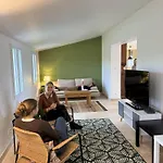 Domaine Prive Pour 28 Personnes Avec Piscine Chauffee Holiday home