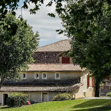 Domaine Prive Pour 28 Personnes Avec Piscine Chauffee *