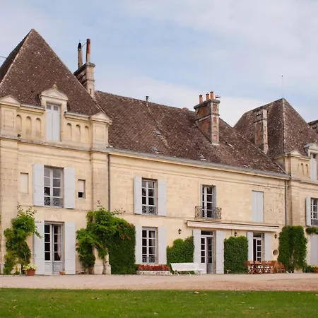 Domaine Prive Pour 28 Personnes Avec Piscine Chauffee