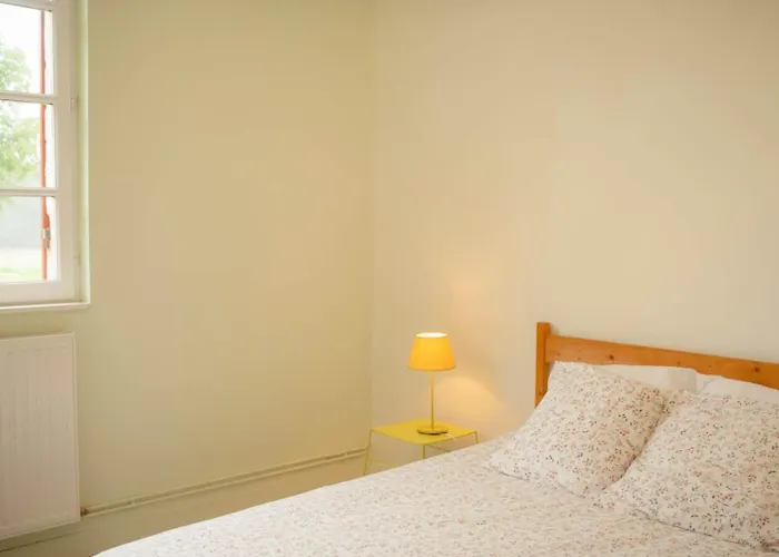 Domaine Prive Pour 28 Personnes Avec Piscine Chauffee Vakantiehuis Eygurande-et-Gardedeuil